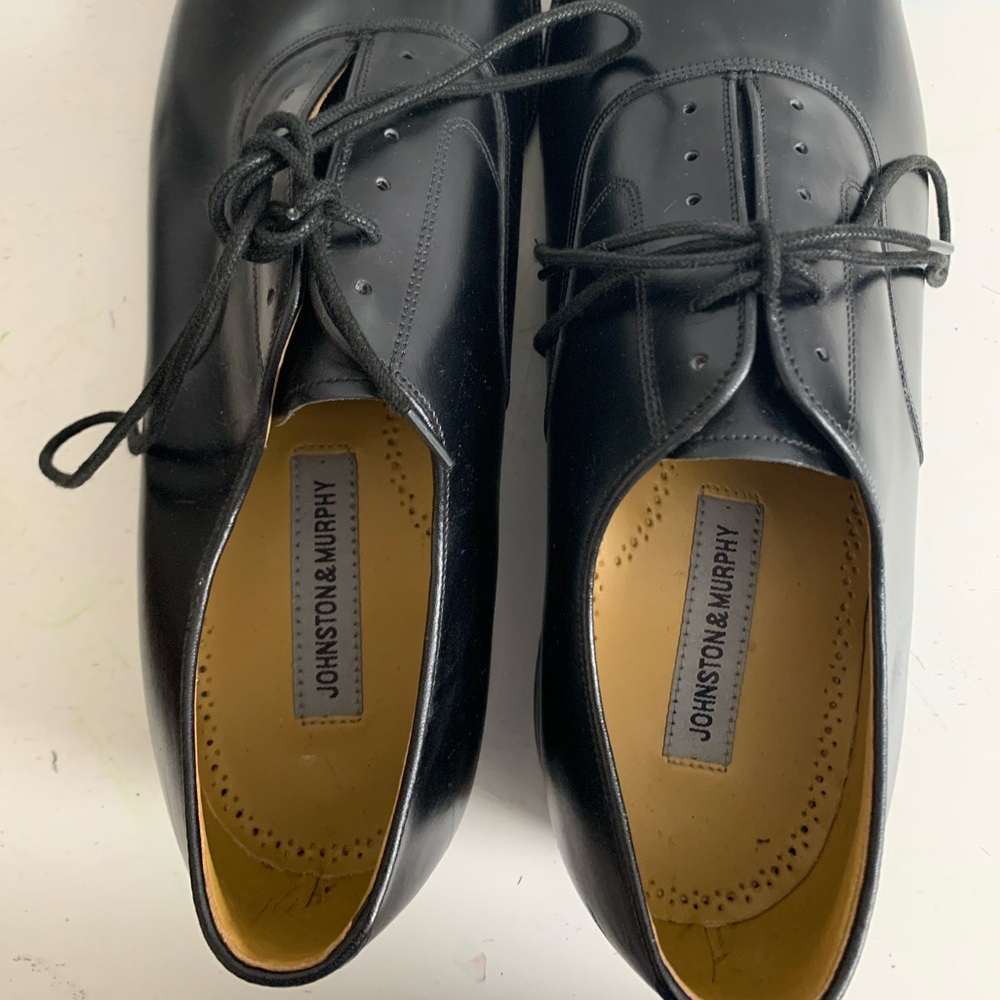 Johnston and Murphy Mens Dress Shoe